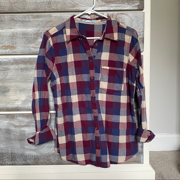 Maurices Tops - 🏁 Maurices Plaid Button Down Shirt